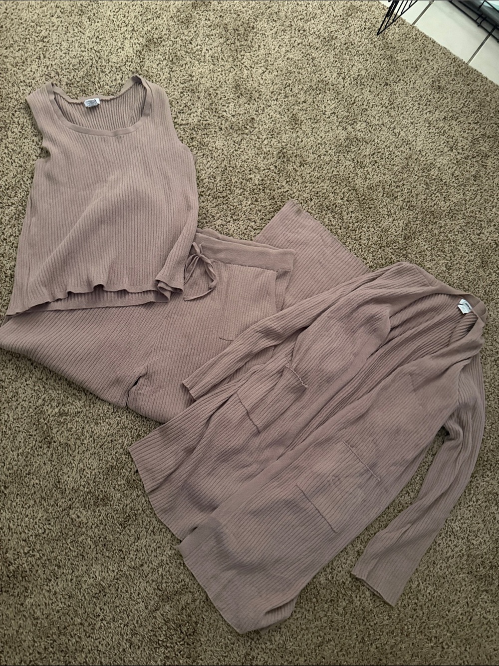 Jason Wu Mauve Ribbed Knit 3-Piece Lounge Set